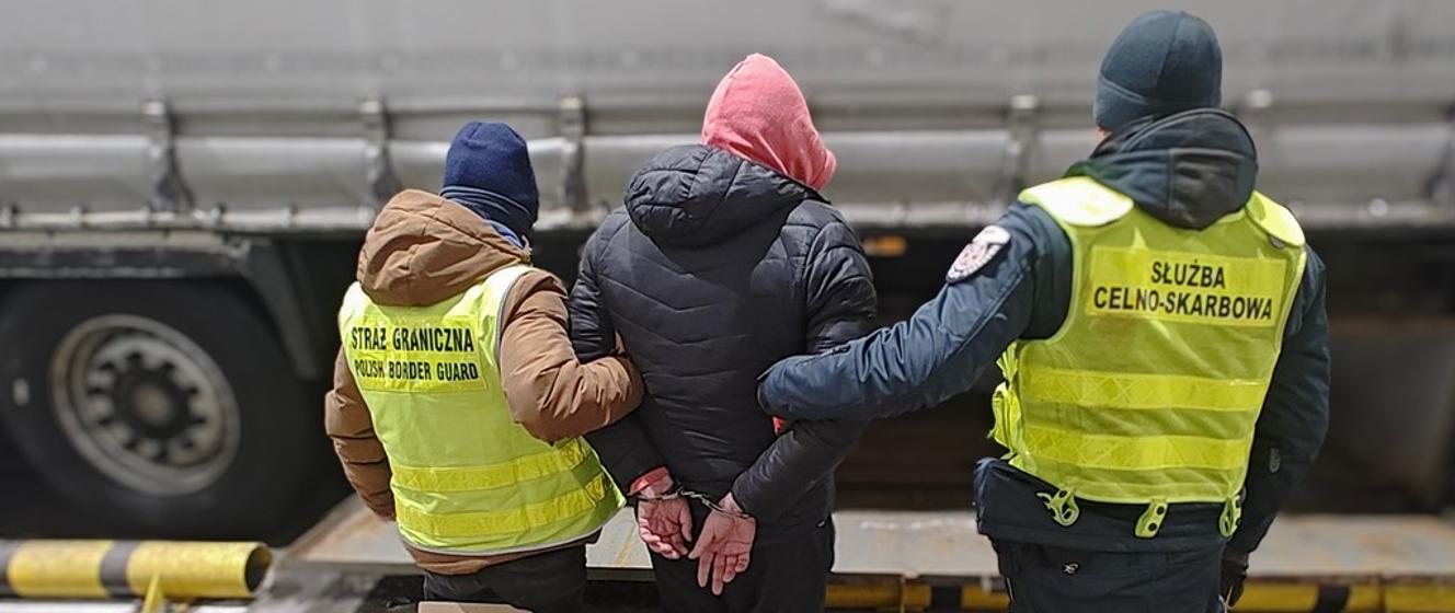 Przejęto ponad 111 kg haszyszu - akcja KAS i SG - Dolnośląskie