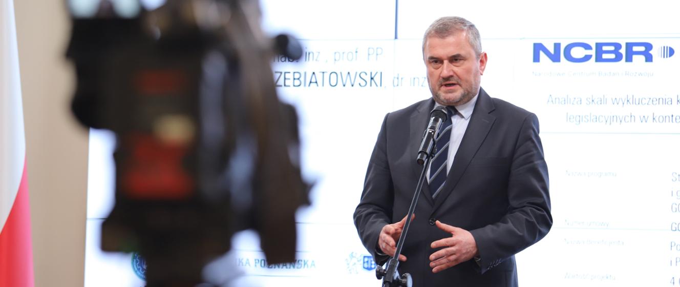 Ministerstwo Infrastruktury wdraża rekomendacje raportu o wykluczeniu komunikacyjnym w Polsce - Aktualności