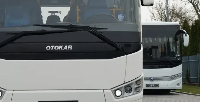 Pożegnanie z Autobusem Szkolnym w Lewinie-Kłodzkim - Aktualności