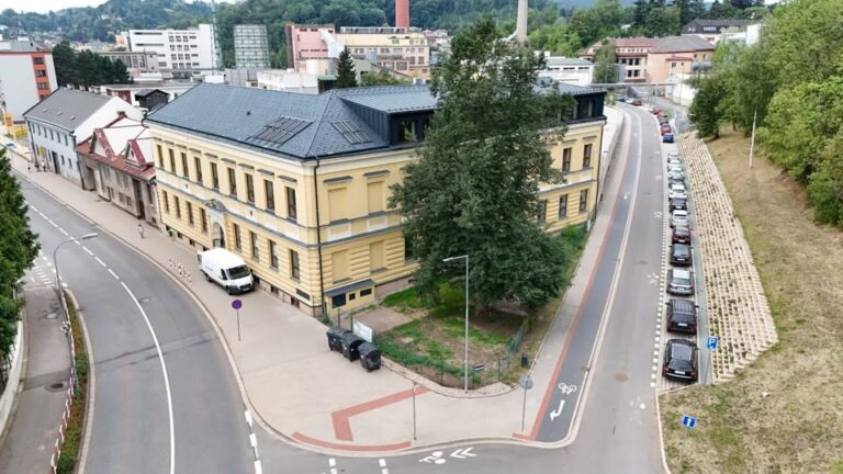 Miliony na modernizację szkoły w Náchodzie - Czechy